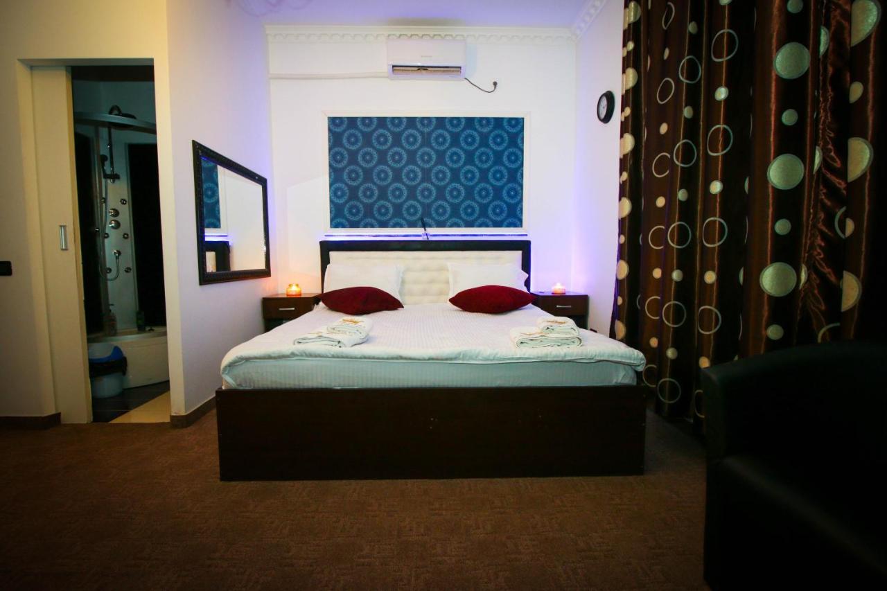 בוקרשט Karma Luxury Room מראה חיצוני תמונה